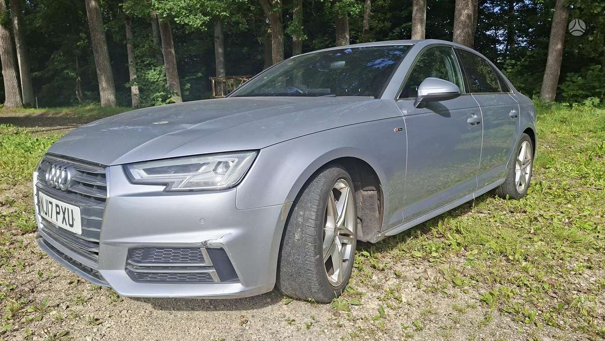 Audi A4, 2.0 l., Седан