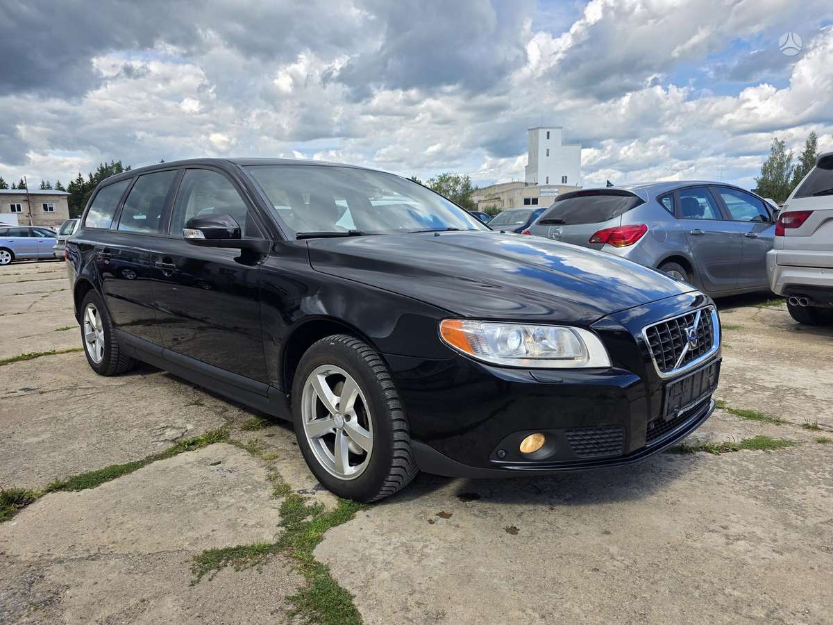 Volvo V70, 2.0 l., Универсал
