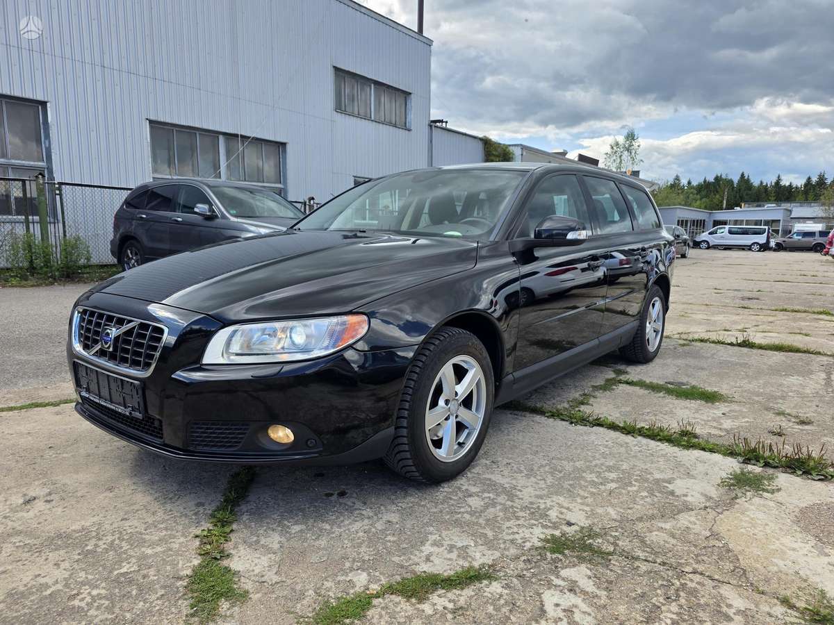 Volvo V70, 2.0 l., Универсал