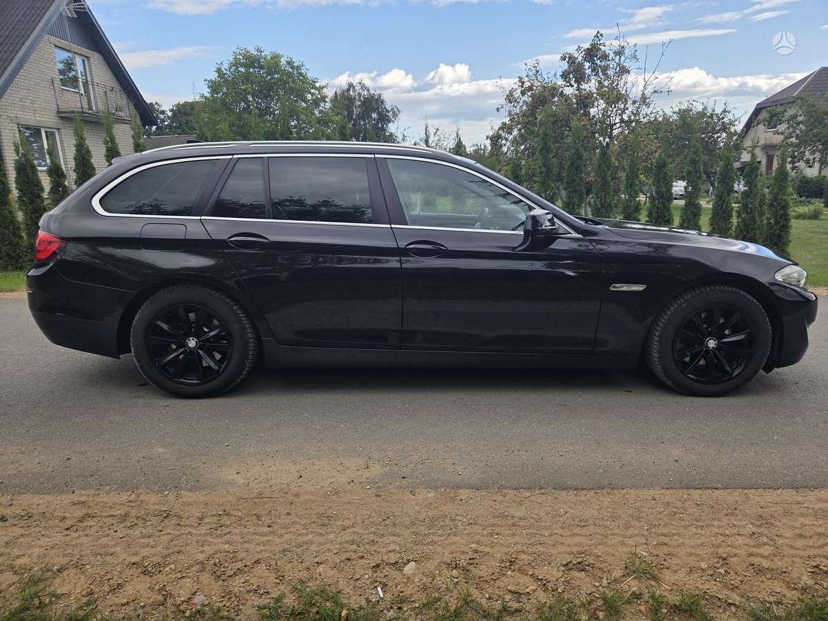 BMW 520, 2.0 l., universalas