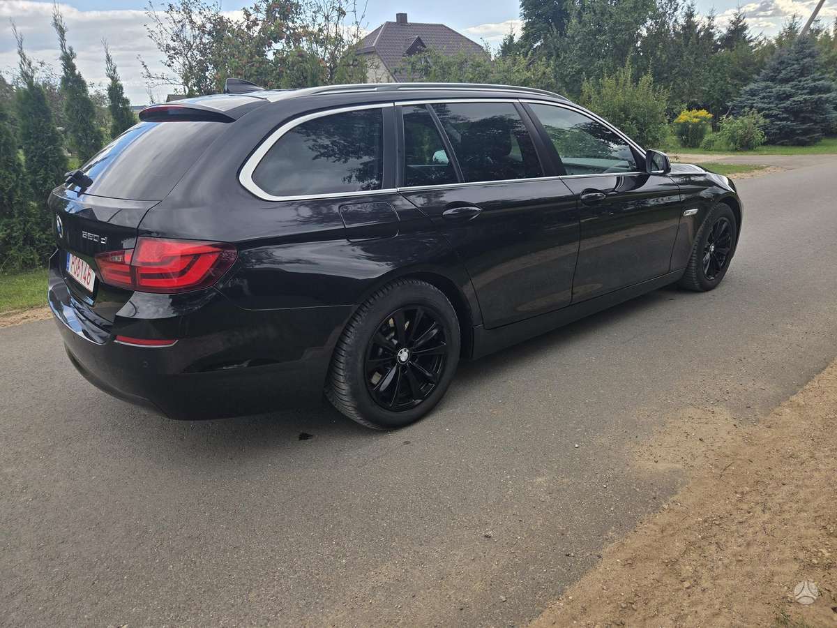 BMW 520, 2.0 l., wagon