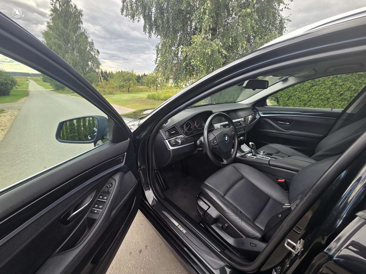 BMW 520, 2.0 l., wagon