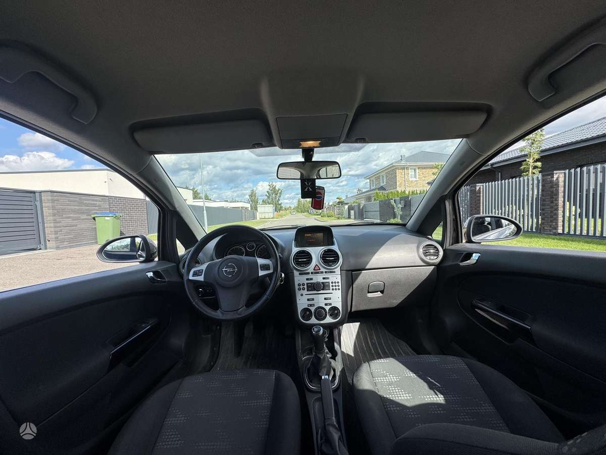 Opel Corsa, 1.3 l., hatchback