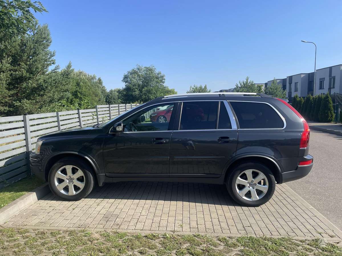 Volvo XC90 - 5