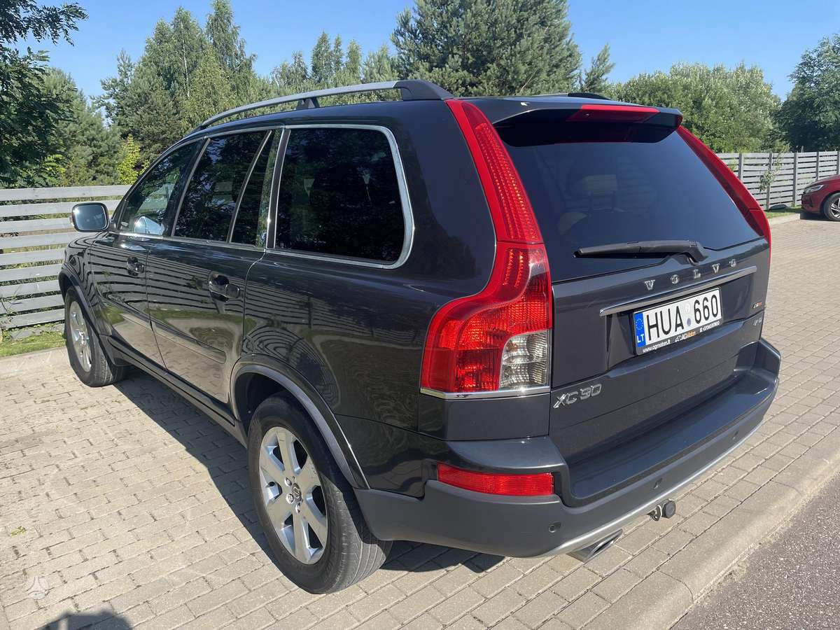 Volvo XC90 - 6