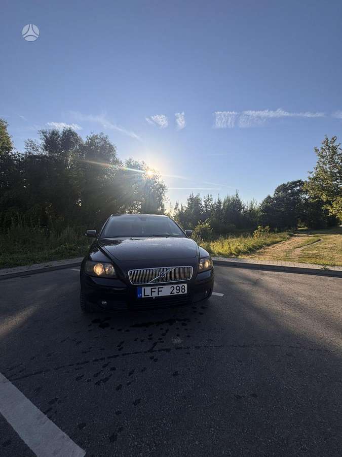Volvo S40, 2.0 l., Седан