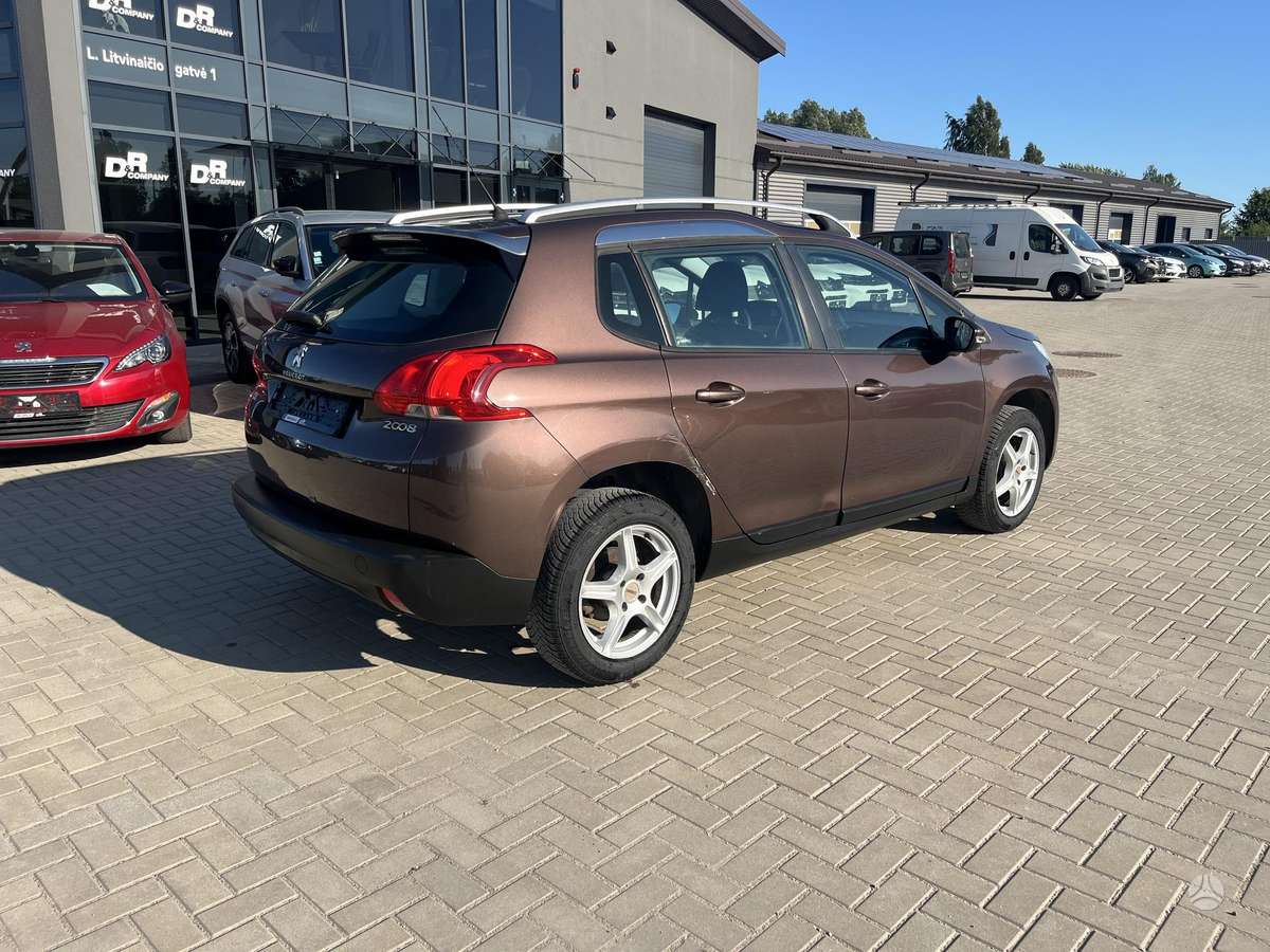 Peugeot 2008, 1.2 l., Универсал