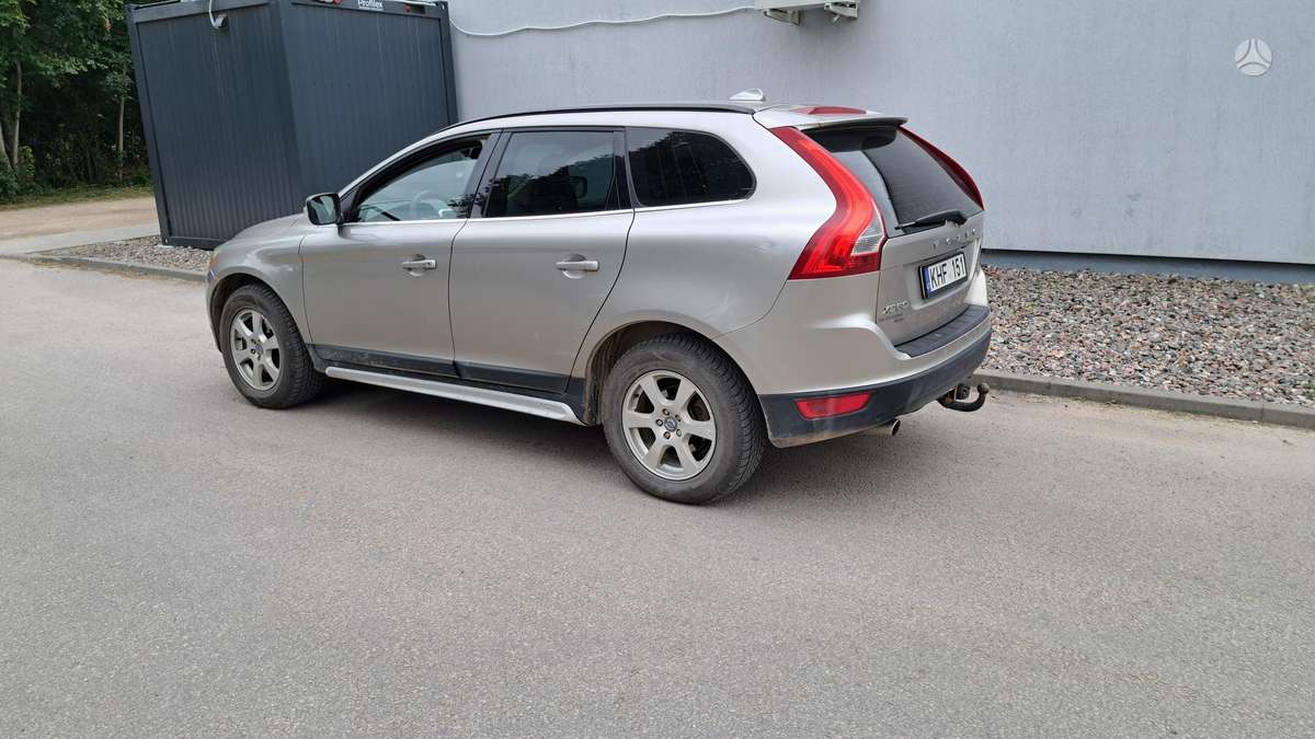 Volvo XC60 - 2