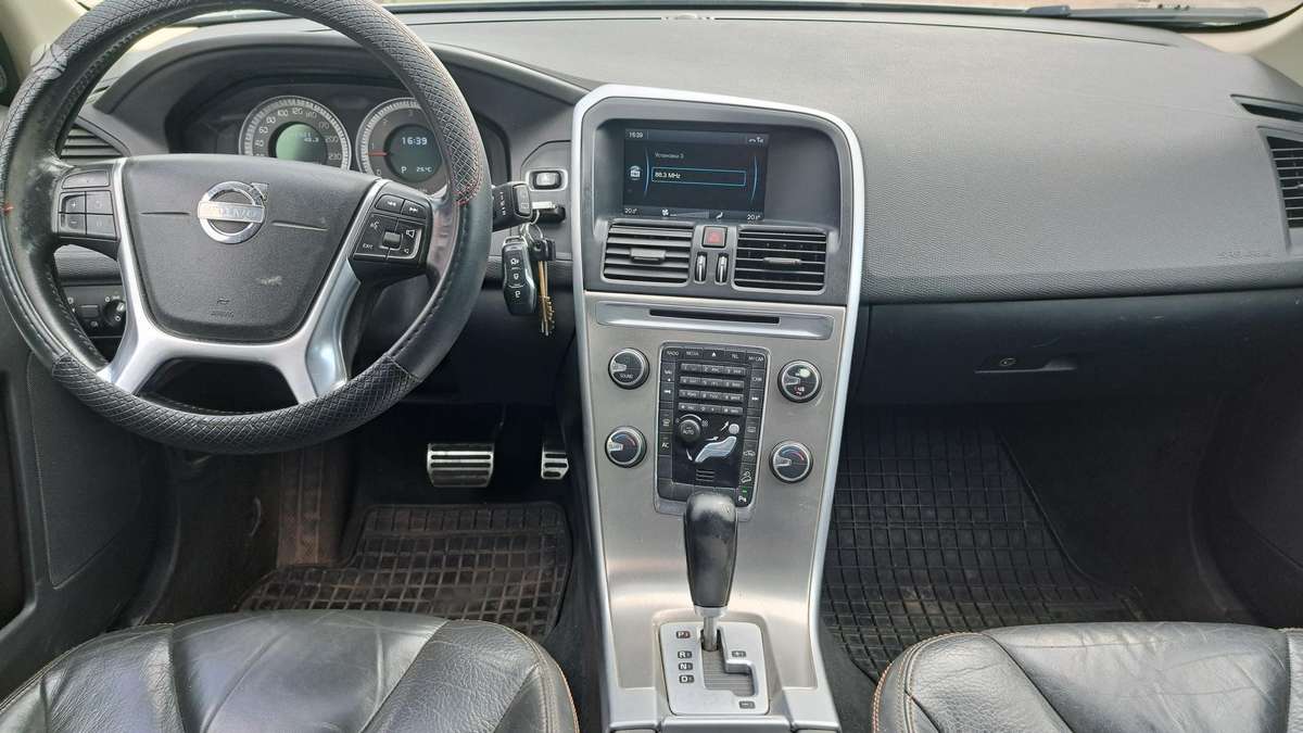 Volvo XC60 - 6