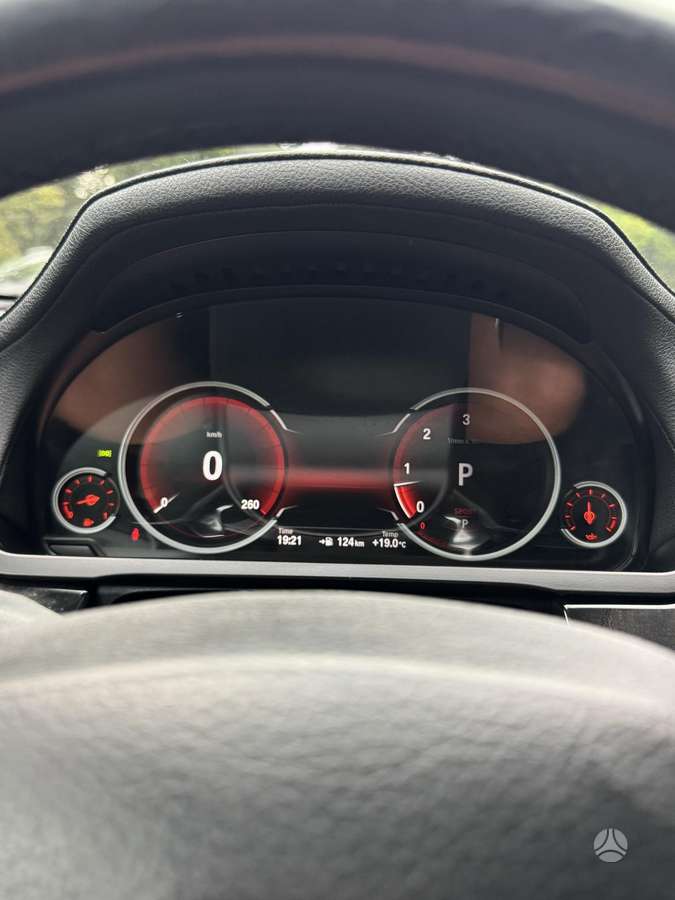 BMW 740, 3.0 l., Седан