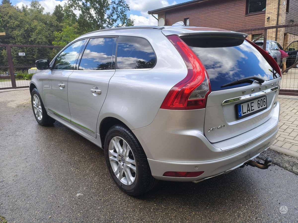 Volvo XC60 - 4