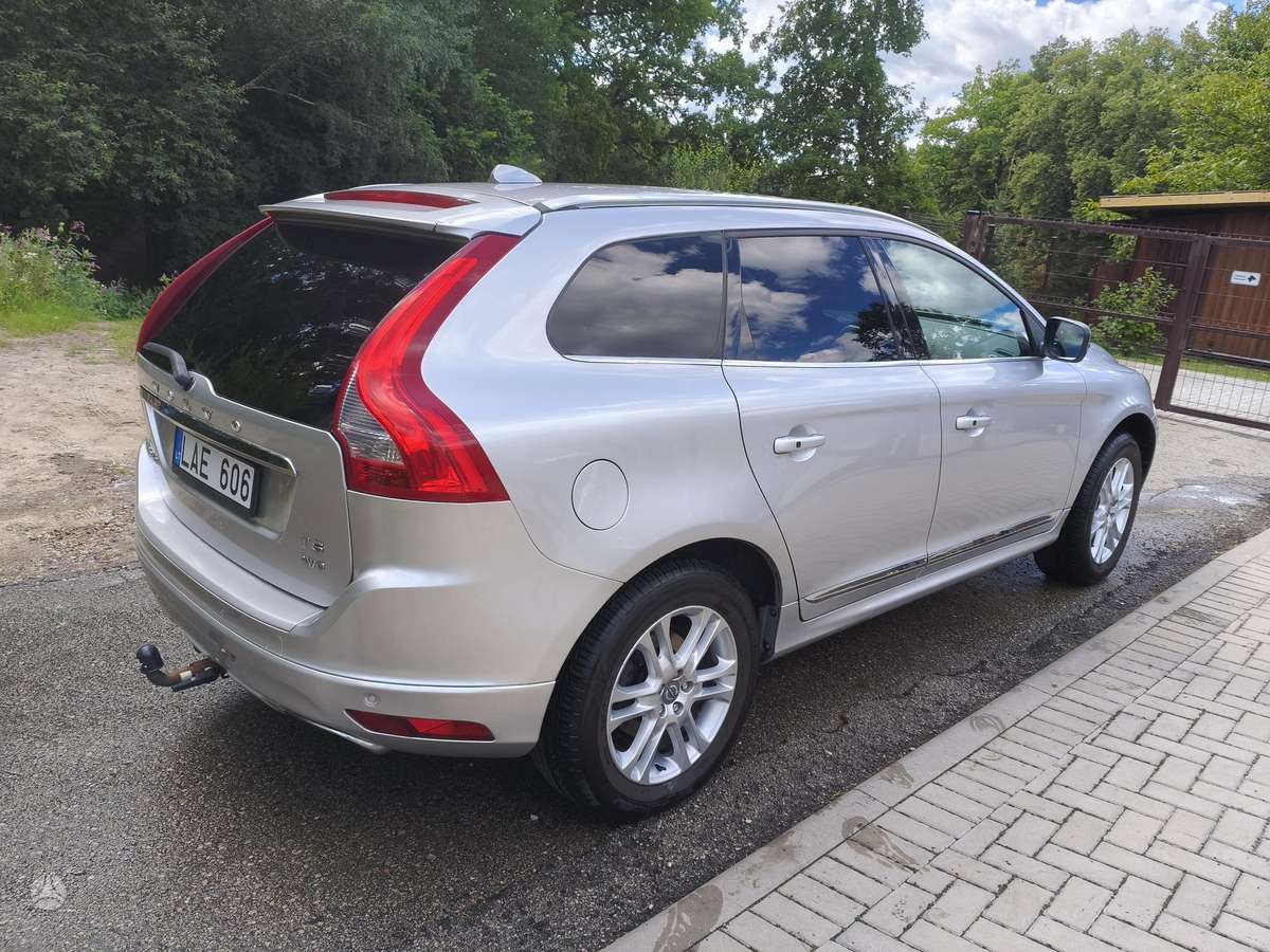 Volvo XC60 - 6