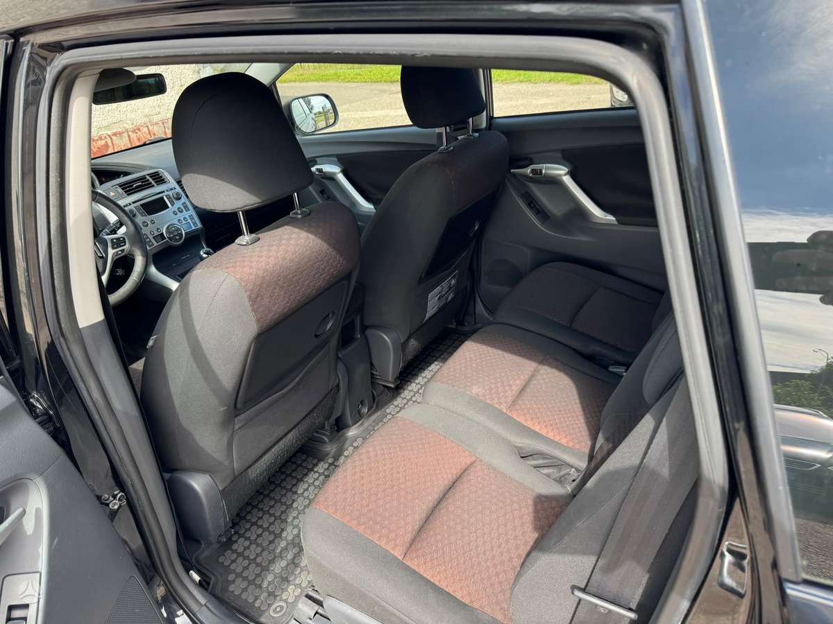 Toyota Verso - 8