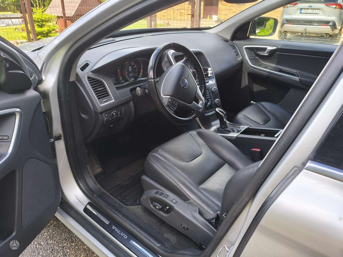 Volvo XC60 - 9