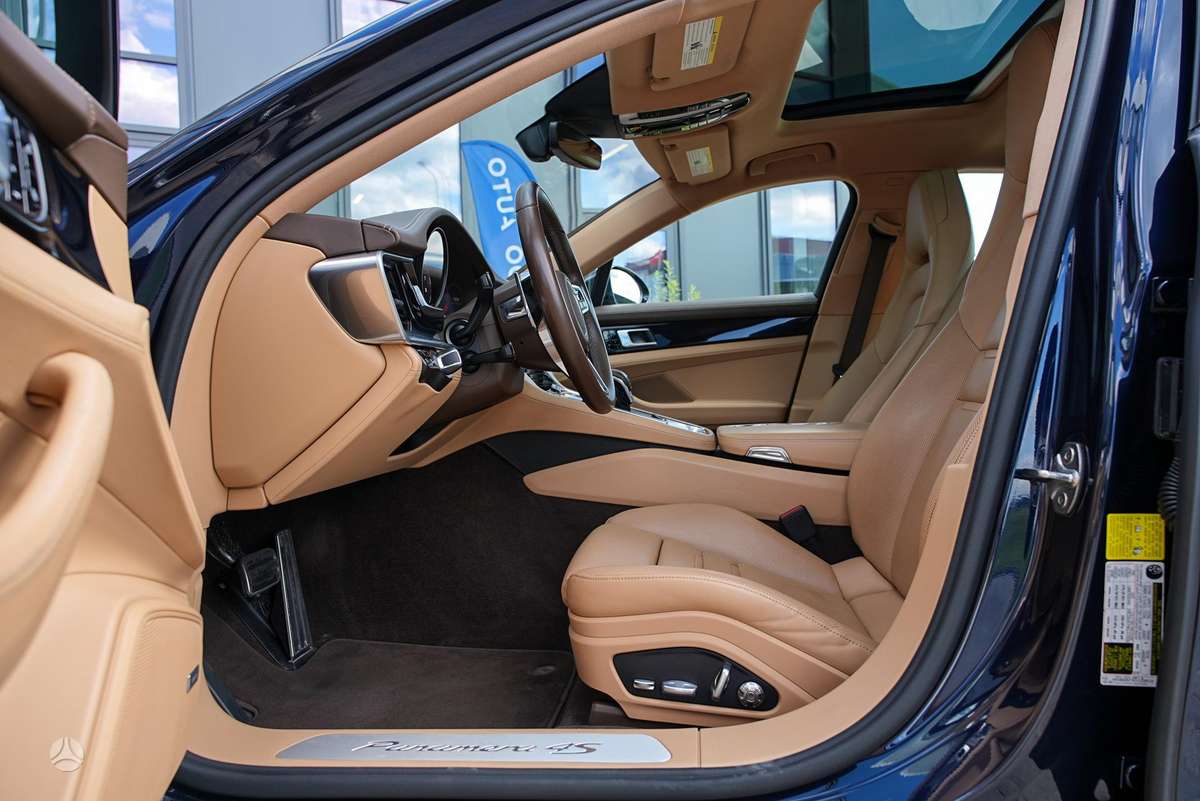 Porsche Panamera, 2.9 l., hatchback