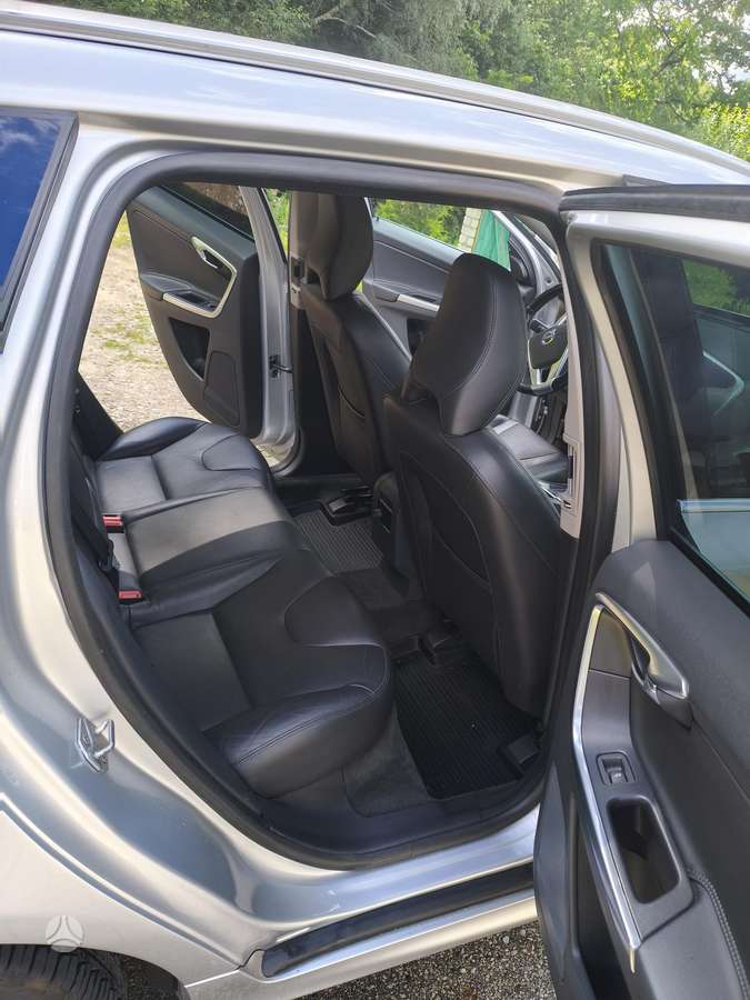 Volvo XC60 - 12