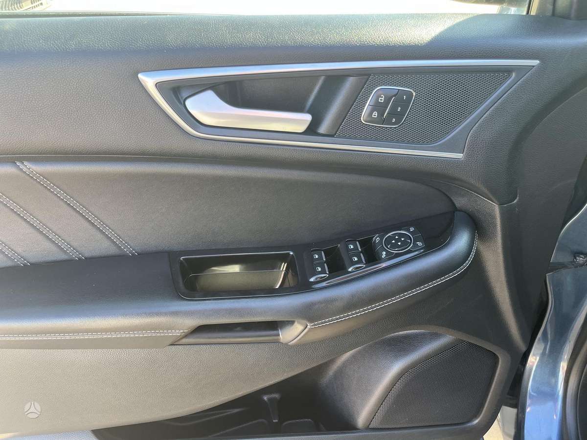 Ford Edge, 2.0 l., off-road / crossover