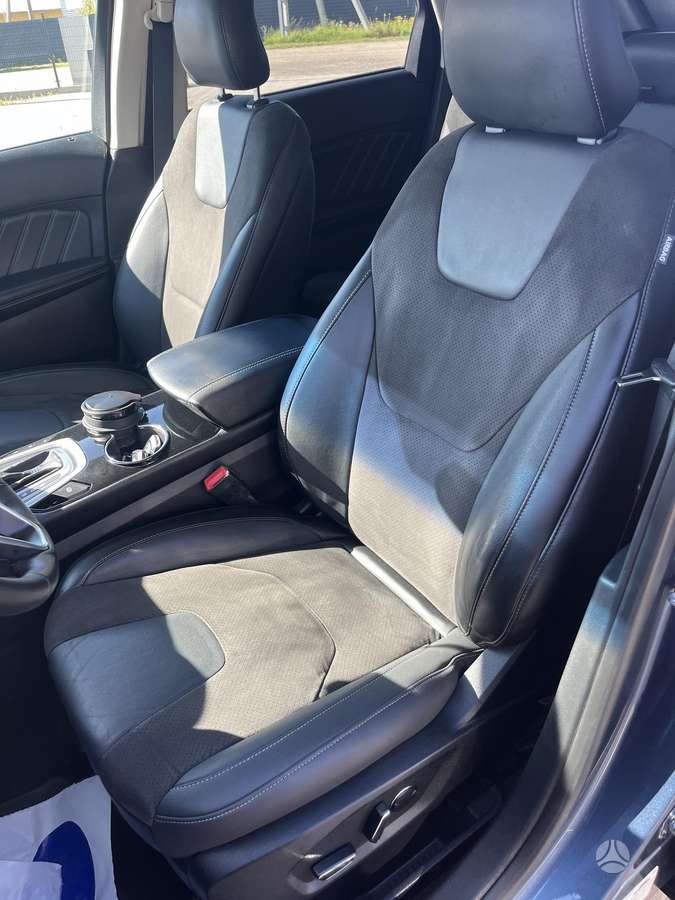 Ford Edge, 2.0 l., off-road / crossover