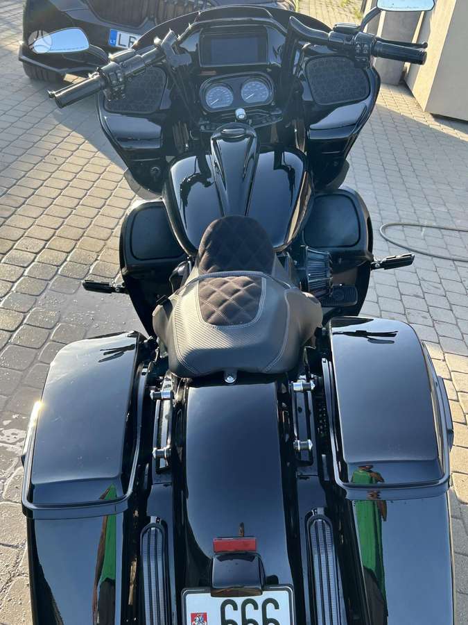 Harley-Davidson Road Glide, choppers / cruisers / custom