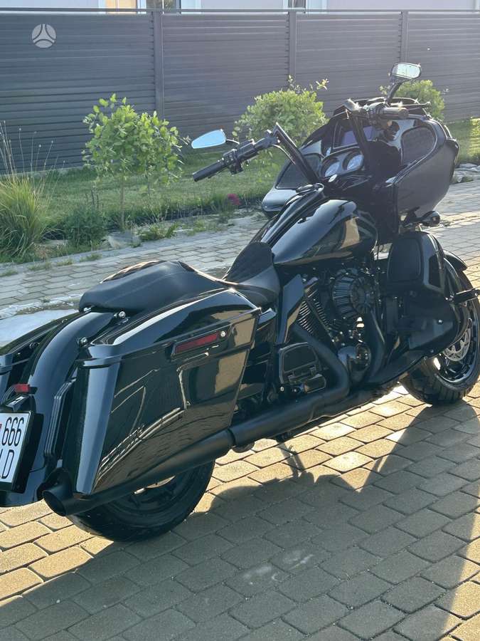 Harley-Davidson Road Glide, чопперы / круизеры / custom