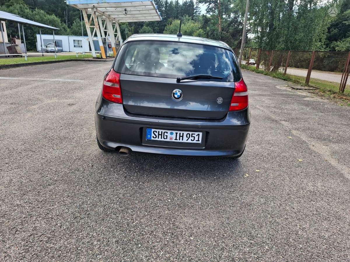 BMW 120, 2.0 l., hatchback