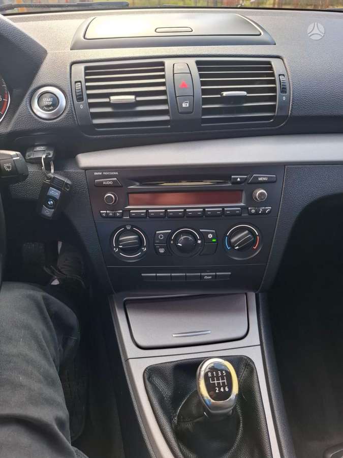 BMW 120, 2.0 l., Хэтчбек
