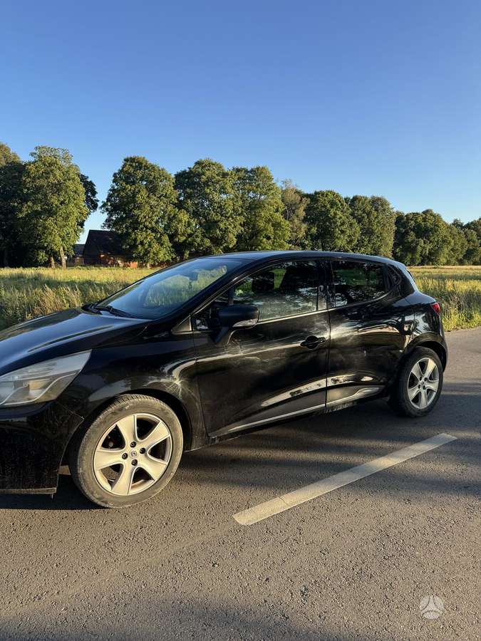 Renault Clio, hatchback