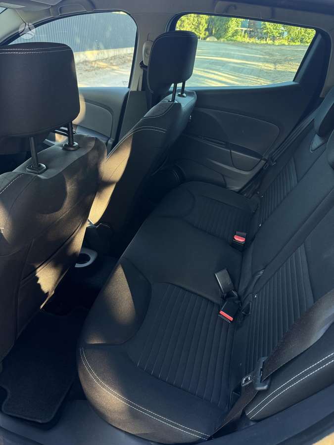 Renault Clio, hatchback