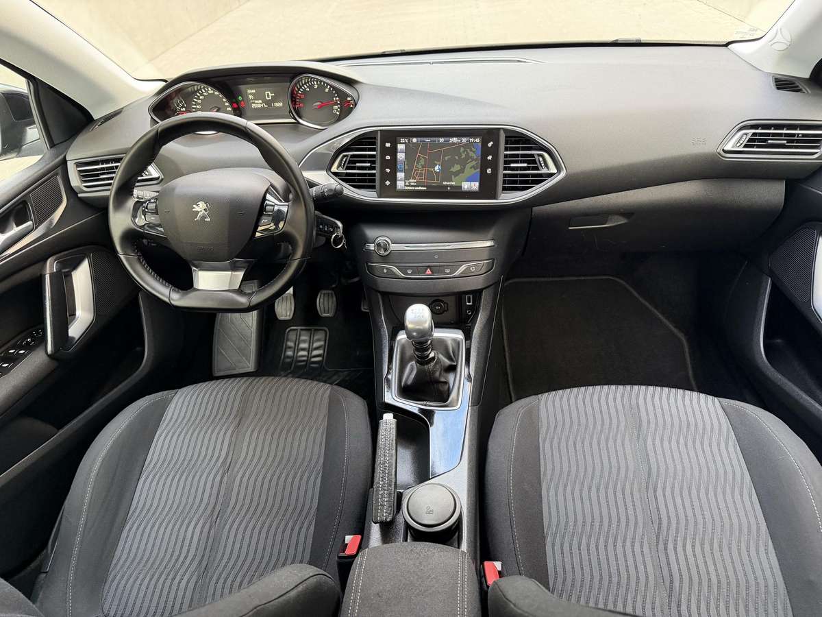 Peugeot 308, 1.6 l., Универсал