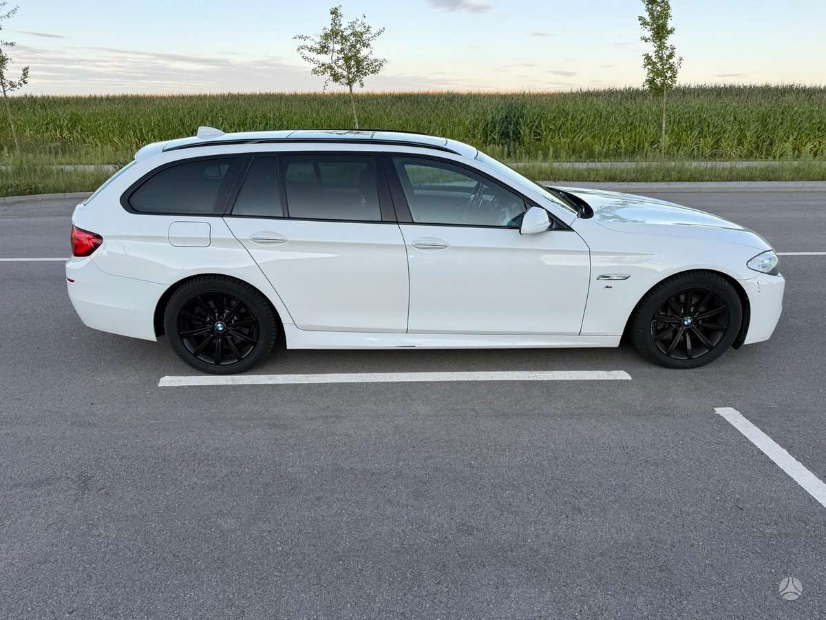 BMW 520, 2.0 l., wagon