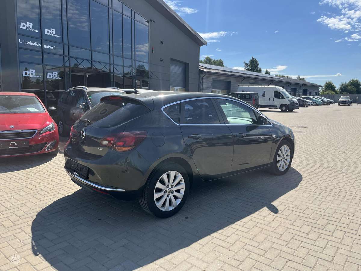 Opel Astra, 1.7 l., hatchback