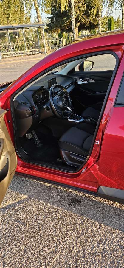 Mazda CX-3, 2.0 l., off-road / crossover