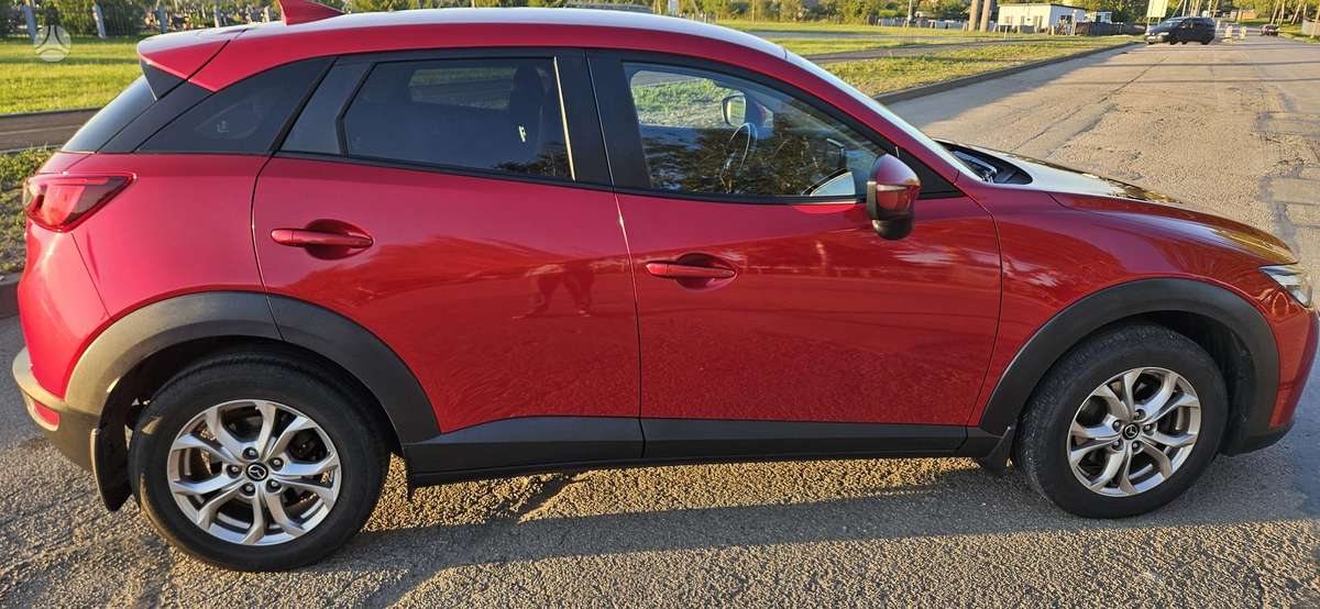 Mazda CX-3, 2.0 l., off-road / crossover