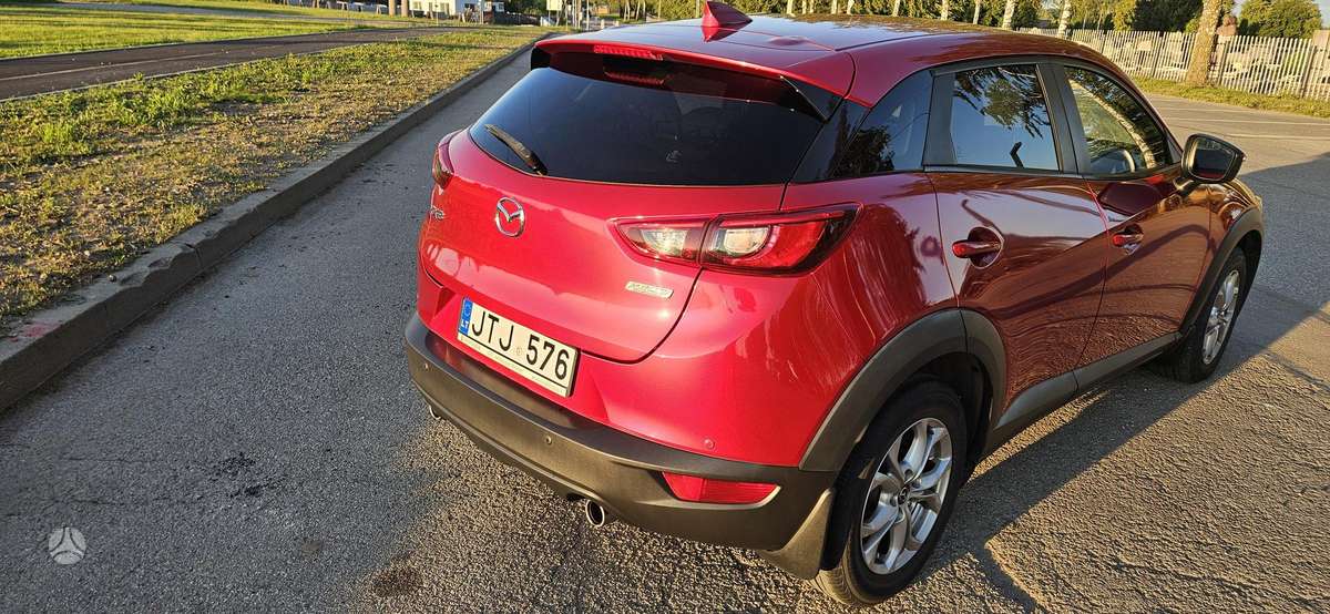 Mazda CX-3, 2.0 l., off-road / crossover