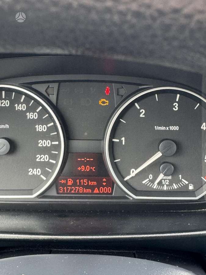 BMW 118, 2.0 l., Хэтчбек