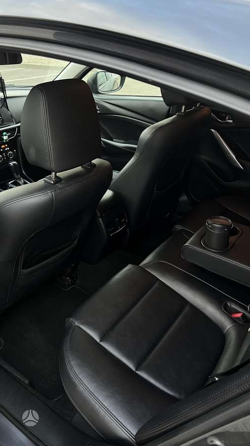 Mazda 6, 2.5 l., Седан