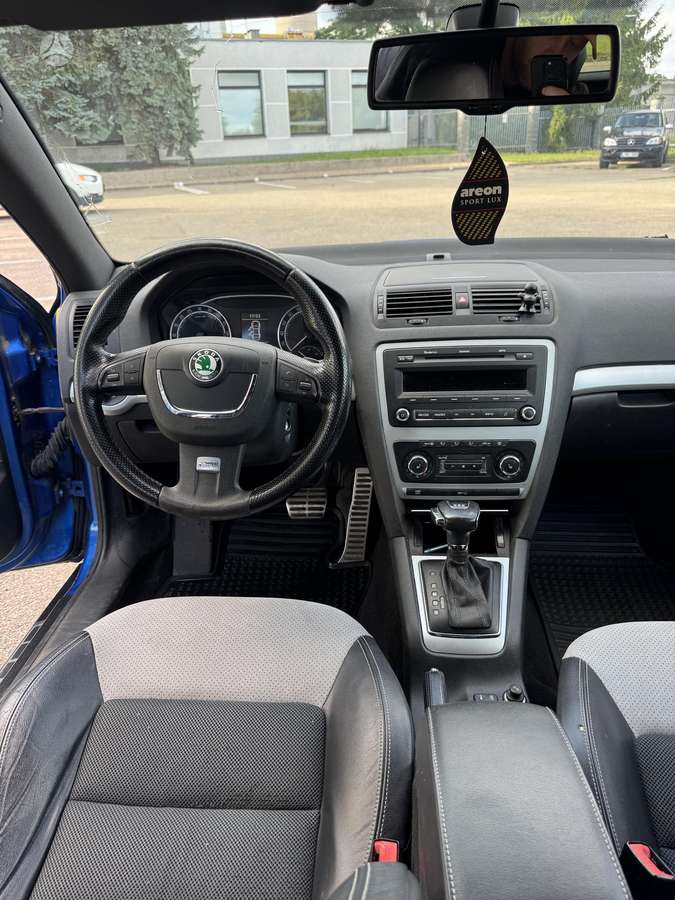Škoda Octavia - 10