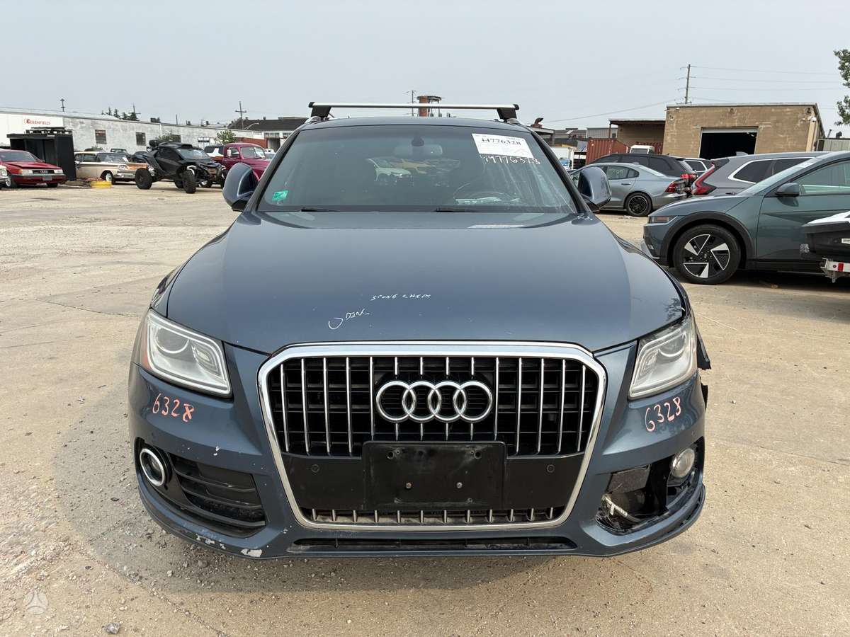 Audi Q5, 2.0 l., off-road / crossover