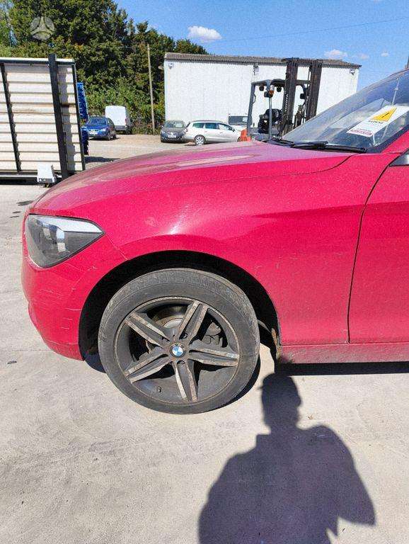 BMW 1 serija