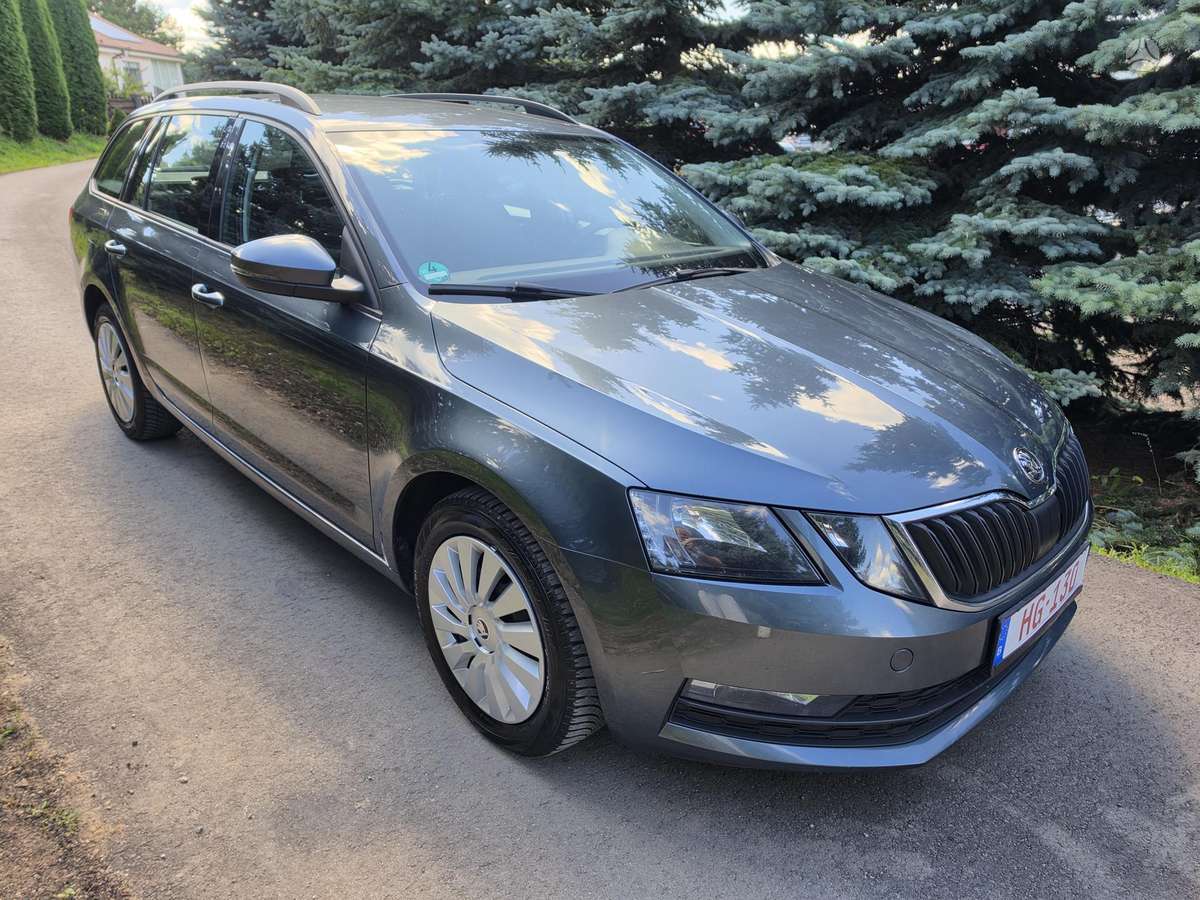 Škoda Octavia - 2