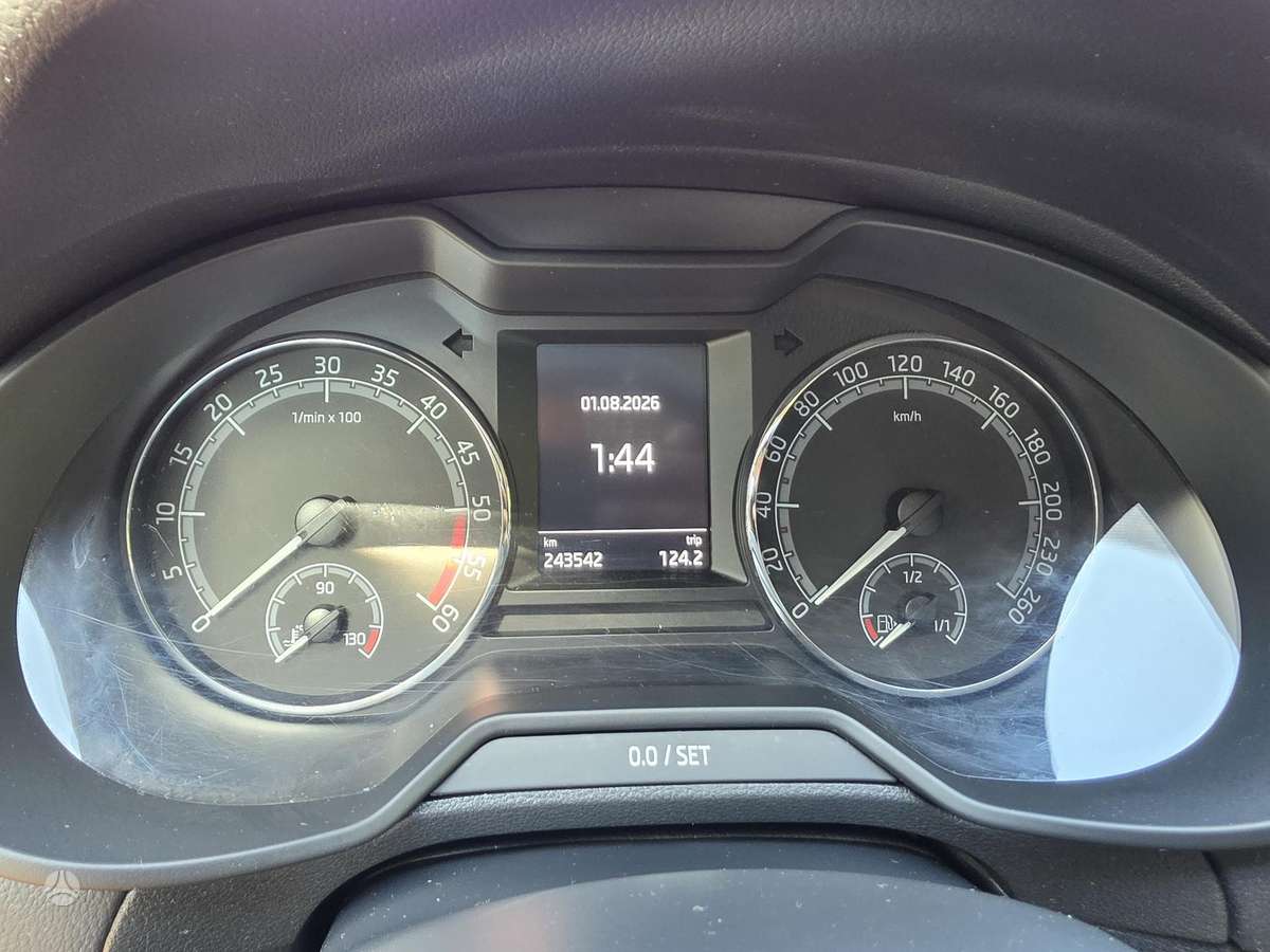 Škoda Octavia - 12