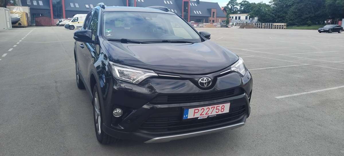 Toyota RAV4 - 1