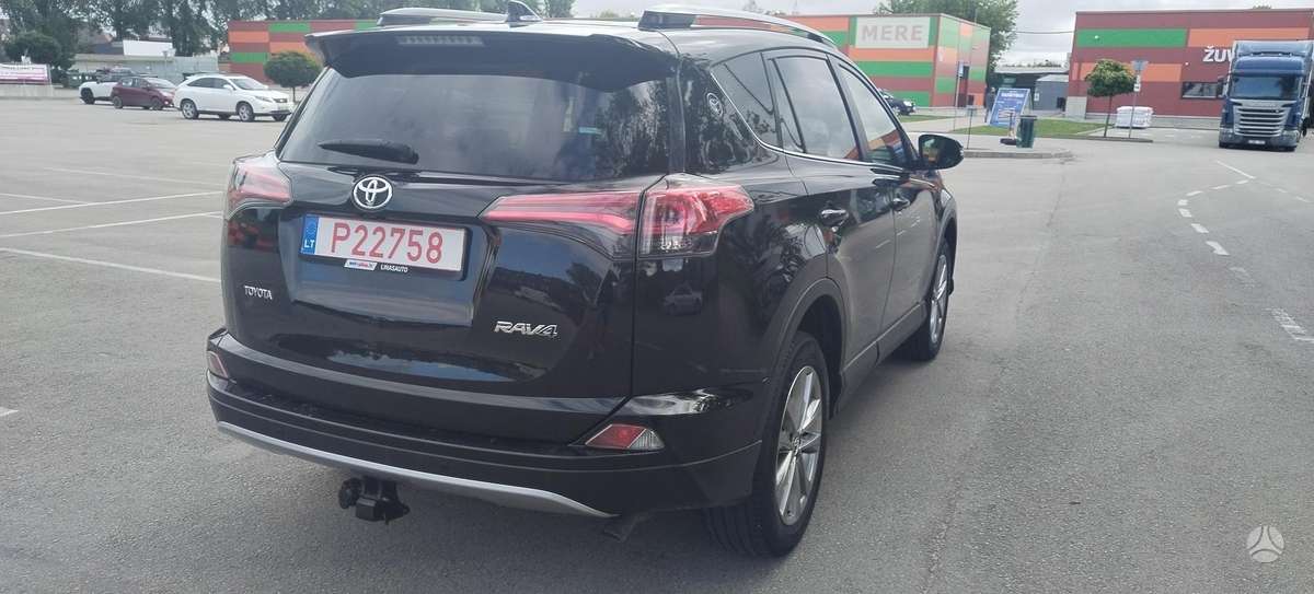 Toyota RAV4 - 5