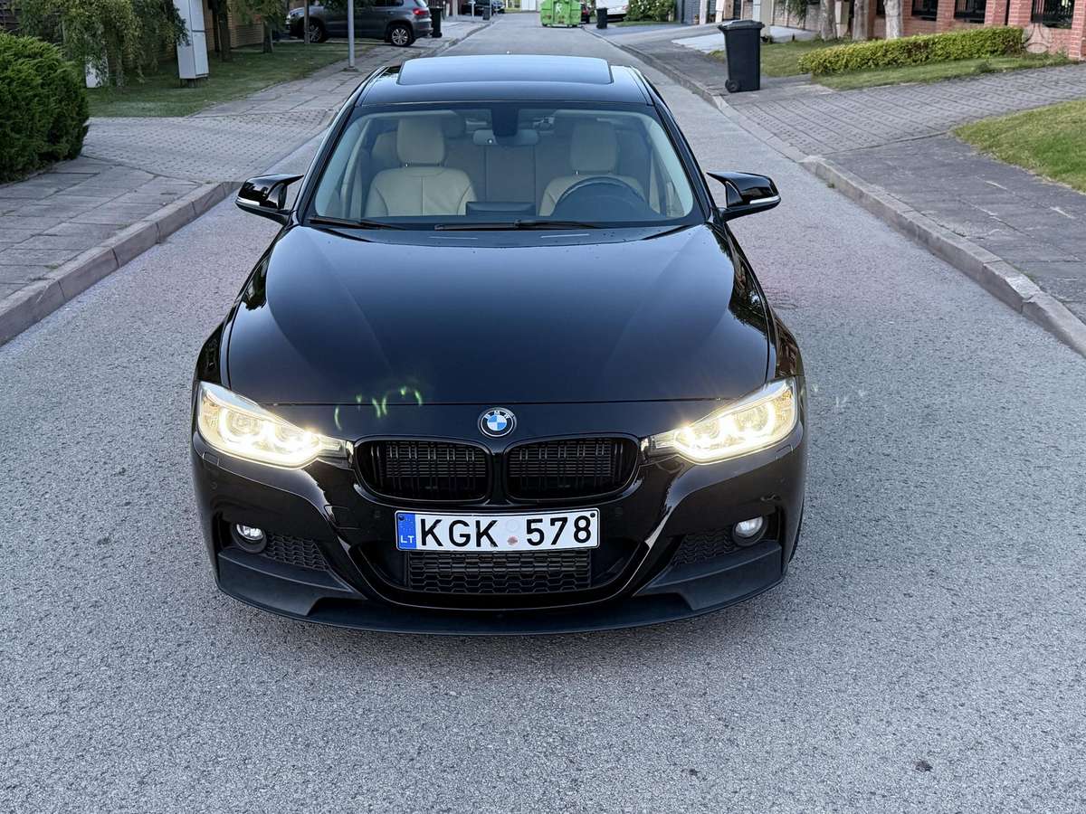 BMW 328, 2.0 l., Седан