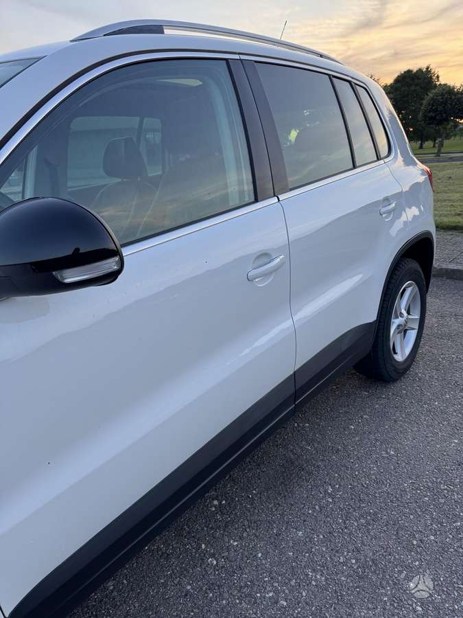 Volkswagen Tiguan - 6