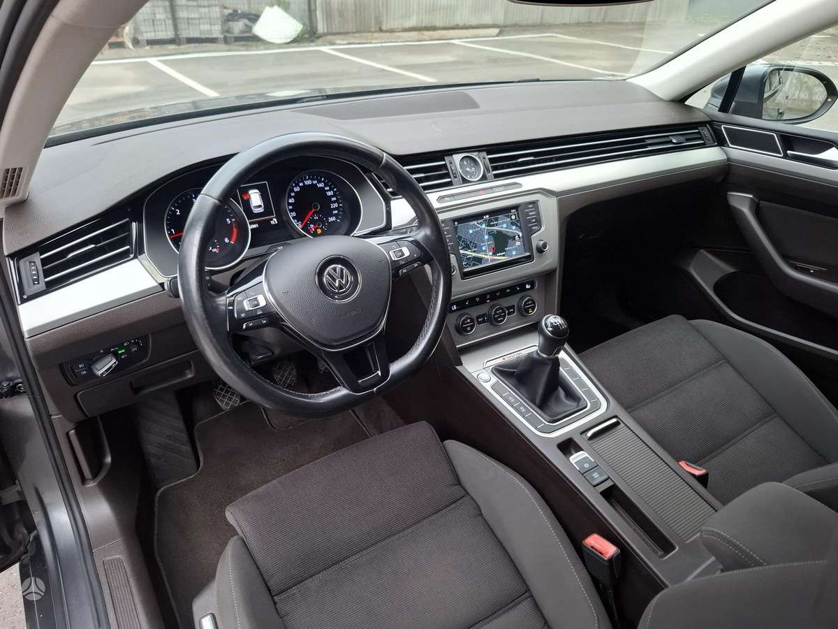 Volkswagen Passat, 2.0 l., Универсал