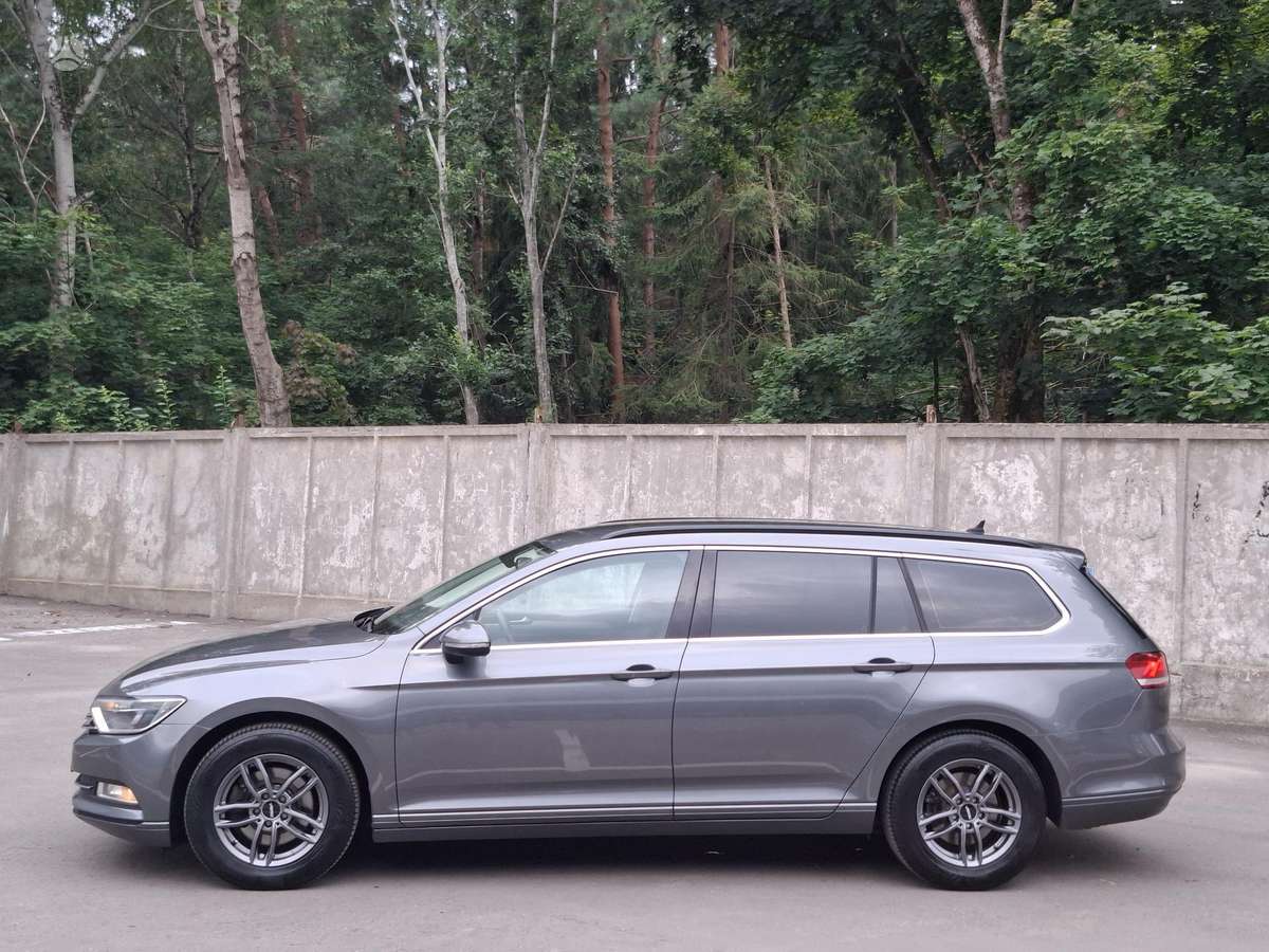 Volkswagen Passat, 2.0 l., Универсал