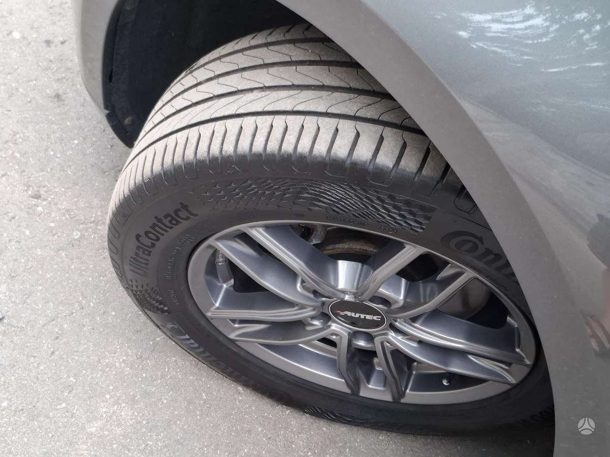 Volkswagen Passat, 2.0 l., Универсал