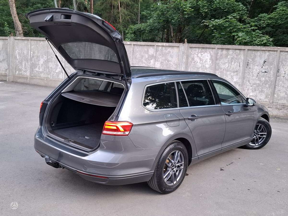 Volkswagen Passat, 2.0 l., Универсал