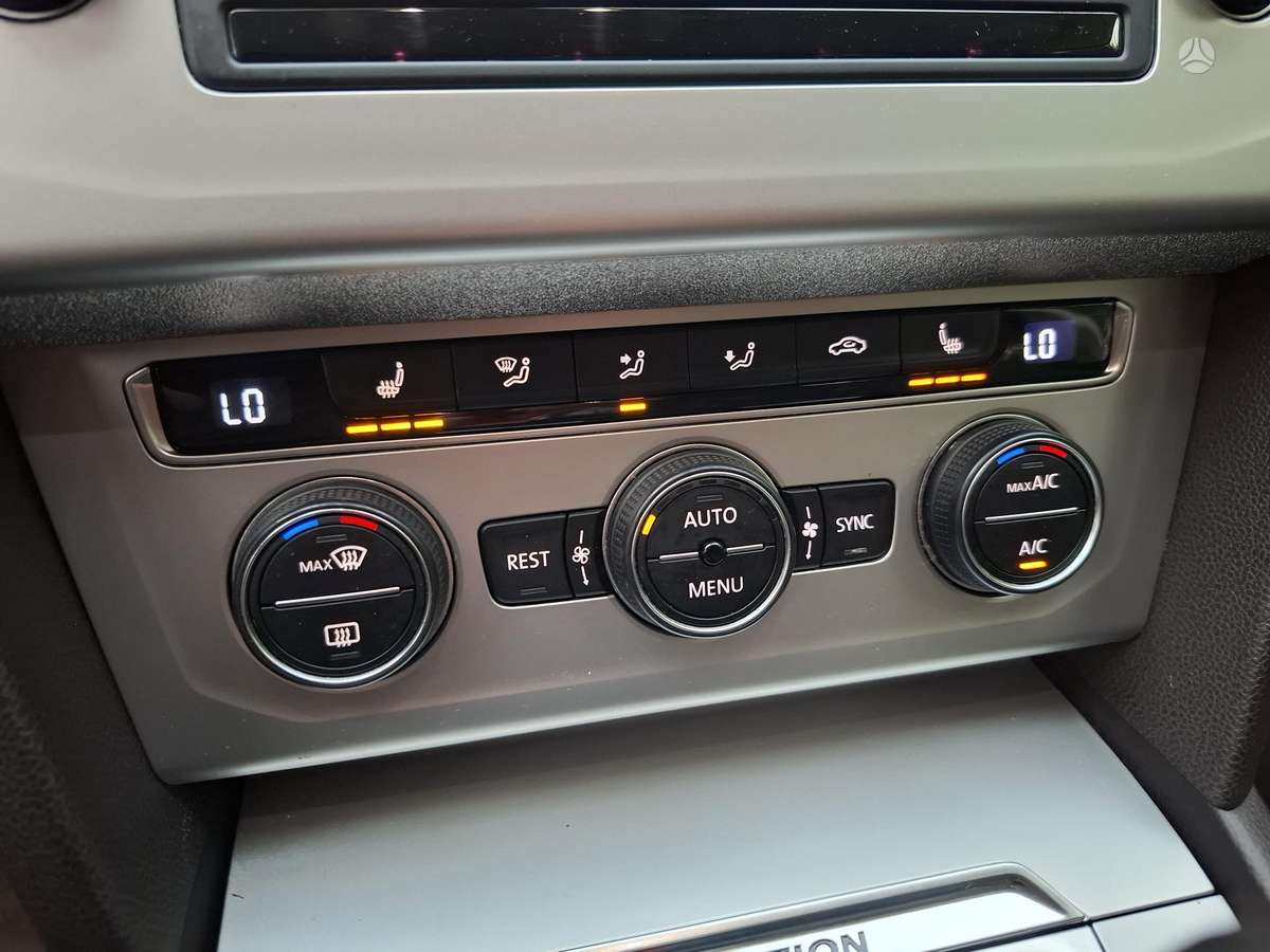 Volkswagen Passat, 2.0 l., Универсал